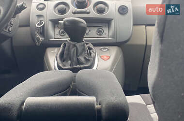 Хэтчбек Renault Megane 2009 в 