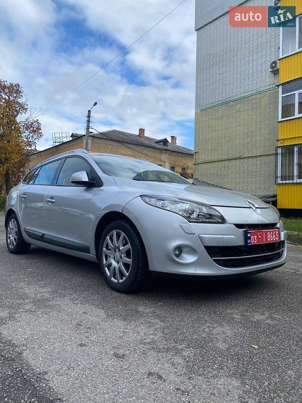 Универсал Renault Megane 2011 в Чернигове фото Универсал Renault Megane 2011 в Чернигове