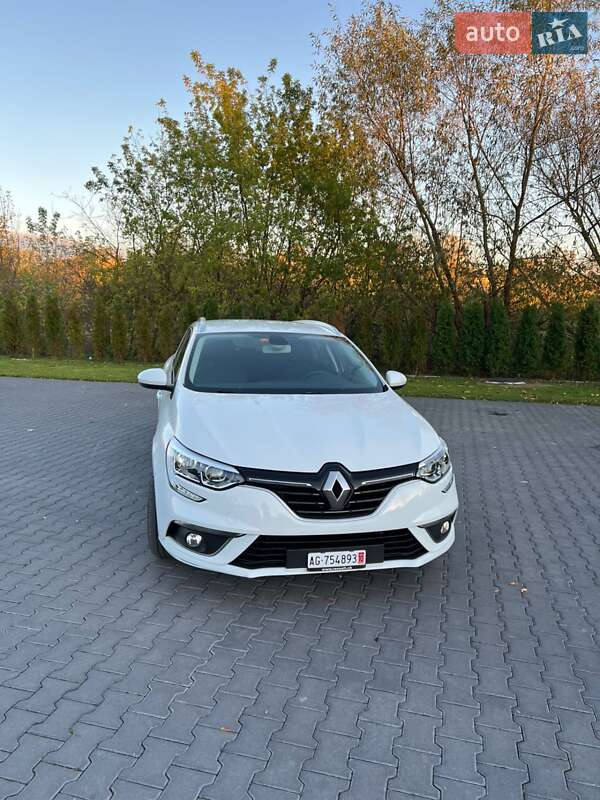 Универсал Renault Megane 2019 в Тернополе фото 19 Универсал Renault Megane 2019 в Тернополе