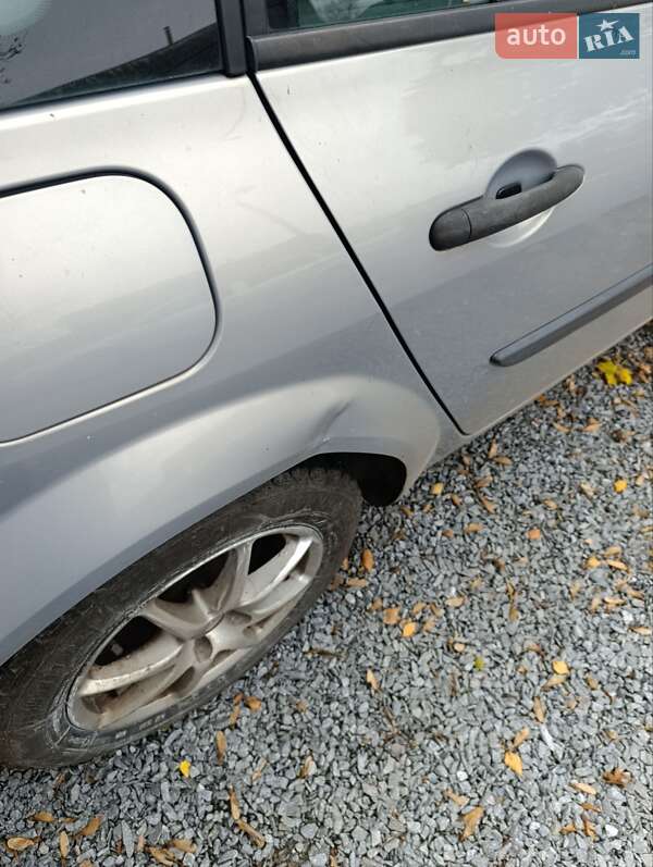 Универсал Renault Megane 2005 в Корце фото 3 Универсал Renault Megane 2005 в Корце