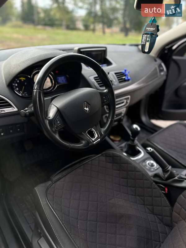 Універсал Renault Megane 2014 в Гадячі
