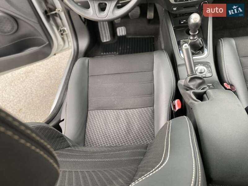 Хетчбек Renault Megane 2014 в Дніпрі фото 54 Хетчбек Renault Megane 2014 в Дніпрі