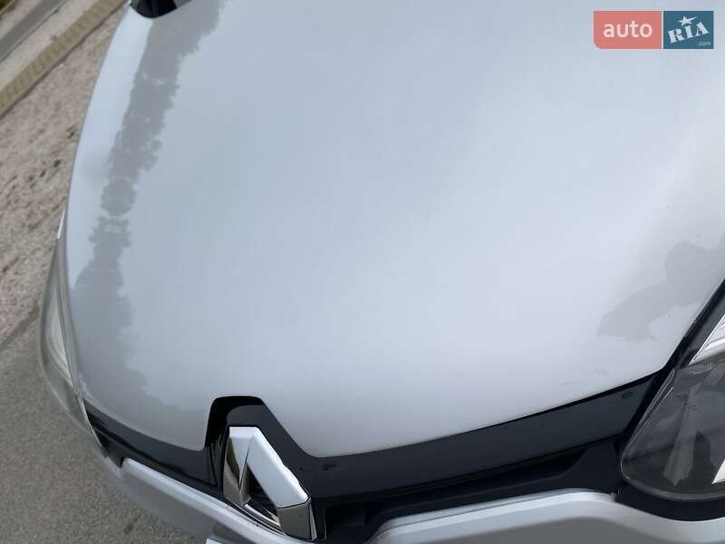 Хетчбек Renault Megane 2014 в Дніпрі фото 66 Хетчбек Renault Megane 2014 в Дніпрі