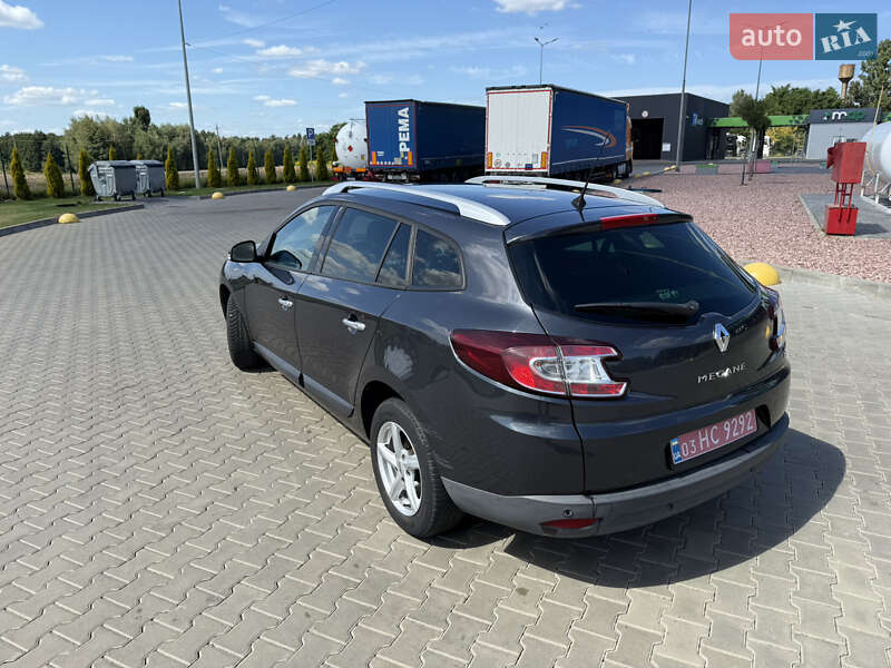 Универсал Renault Megane 2009 в Луцке фото 5 Универсал Renault Megane 2009 в Луцке