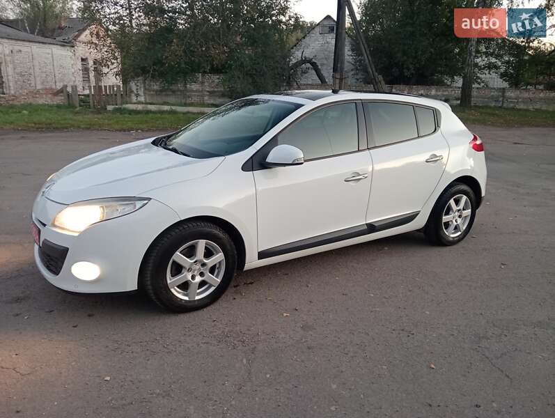 Хетчбек Renault Megane 2008 в Нововолинську