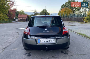 Хетчбек Renault Megane 2006 в  фото 6 Хетчбек Renault Megane 2006 в