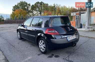 Хетчбек Renault Megane 2006 в  фото 21 Хетчбек Renault Megane 2006 в