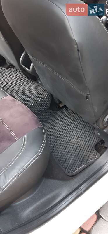 Универсал Renault Megane 2010 в Любаре фото 16 Универсал Renault Megane 2010 в Любаре