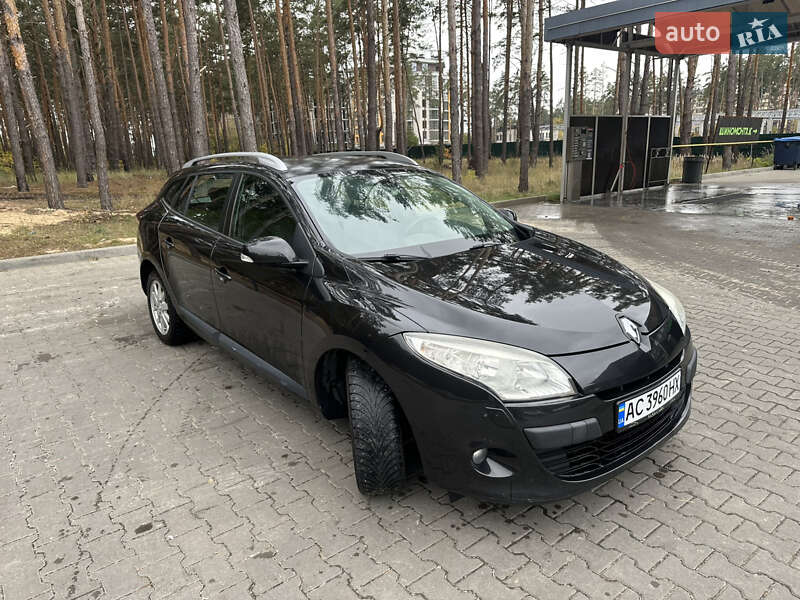 Хетчбек Renault Megane 2010 в Києві фото 3 Хетчбек Renault Megane 2010 в Києві