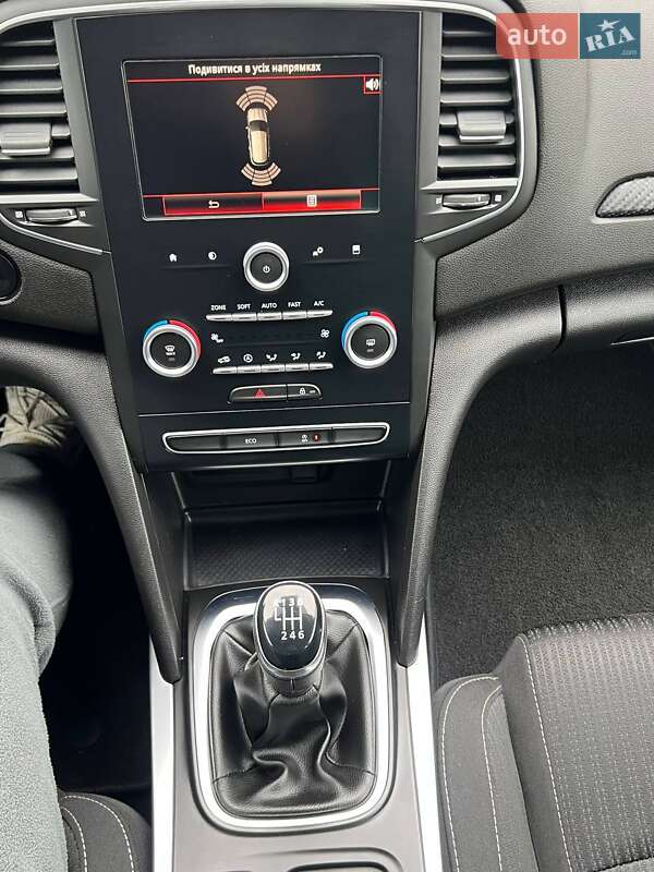 Универсал Renault Megane 2018 в Радехове фото 19 Универсал Renault Megane 2018 в Радехове