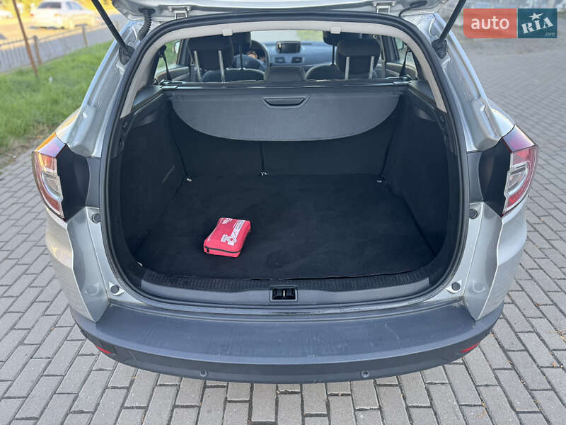 Універсал Renault Megane 2013 в Рівному фото 32 Універсал Renault Megane 2013 в Рівному