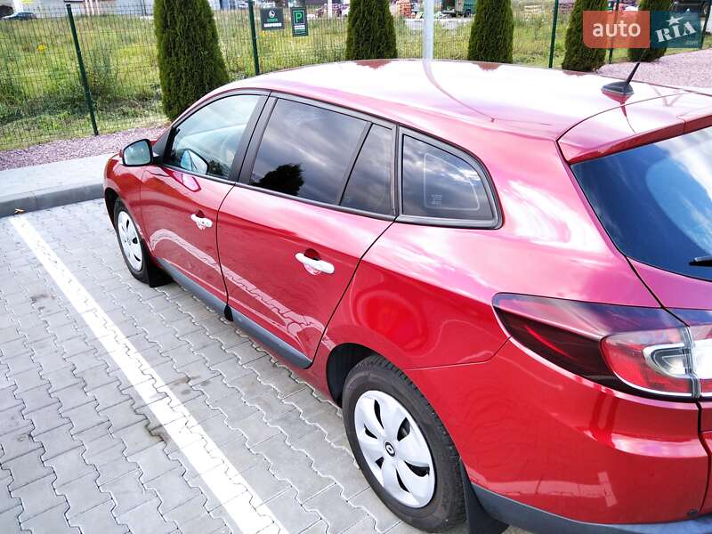 Универсал Renault Megane 2010 в Стрые фото 27 Универсал Renault Megane 2010 в Стрые