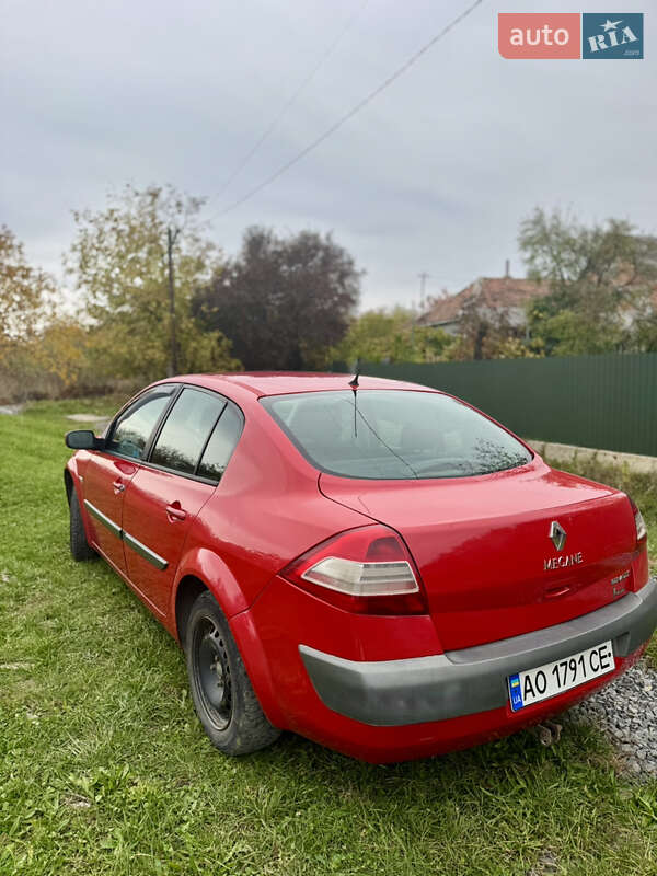 Седан Renault Megane 2006 в Мукачевому