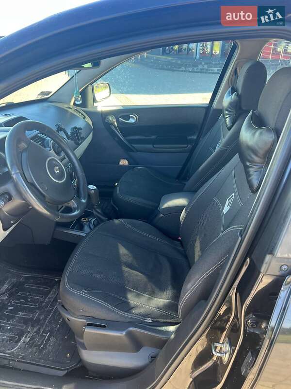 Універсал Renault Megane 2003 в Рівному фото 8 Універсал Renault Megane 2003 в Рівному