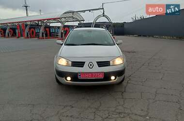 Универсал Renault Megane 2006 в  фото 2 Универсал Renault Megane 2006 в