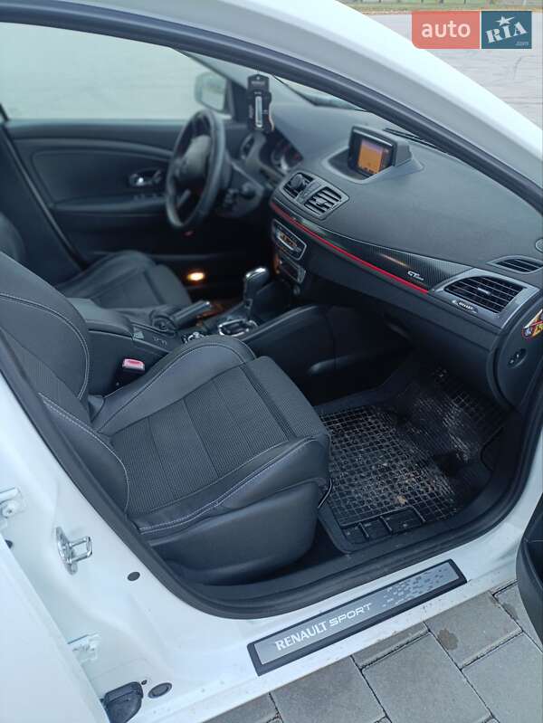 Універсал Renault Megane 2013 в Черкасах фото 12 Універсал Renault Megane 2013 в Черкасах