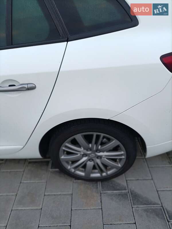 Універсал Renault Megane 2013 в Черкасах фото 17 Універсал Renault Megane 2013 в Черкасах