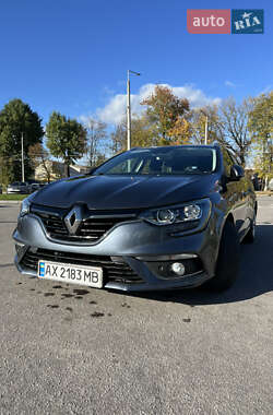 Універсал Renault Megane 2017 в  фото 7 Універсал Renault Megane 2017 в