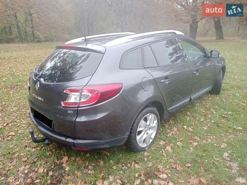 Универсал Renault Megane 2012 в Калиновке фото 20 Универсал Renault Megane 2012 в Калиновке