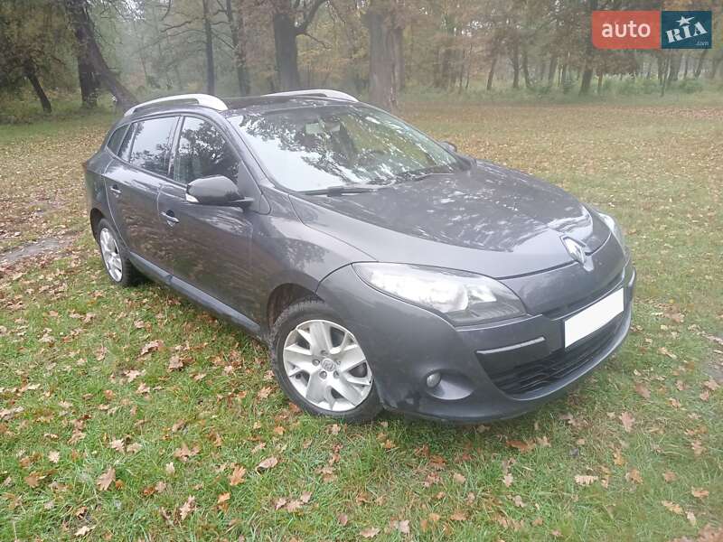 Универсал Renault Megane 2012 в Калиновке фото 25 Универсал Renault Megane 2012 в Калиновке