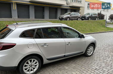 Универсал Renault Megane 2010 в 