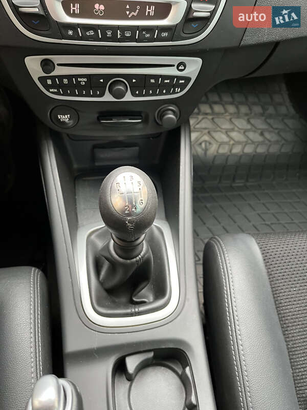Универсал Renault Megane 2010 в Виннице фото 14 Универсал Renault Megane 2010 в Виннице