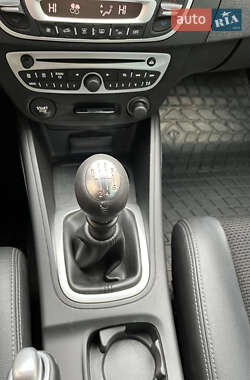 Универсал Renault Megane 2010 в 