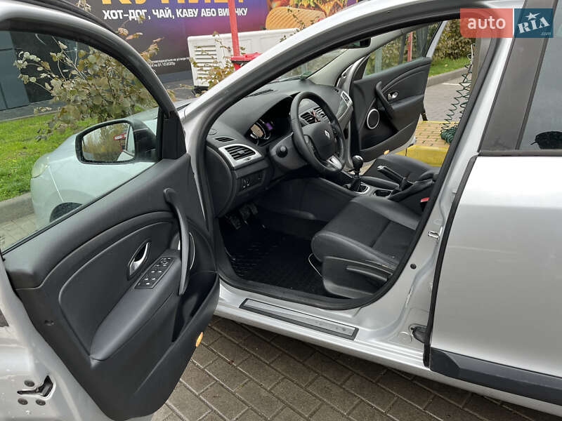 Универсал Renault Megane 2010 в Виннице фото 18 Универсал Renault Megane 2010 в Виннице