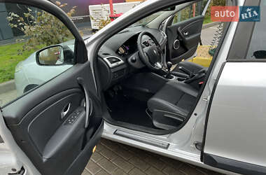 Универсал Renault Megane 2010 в 