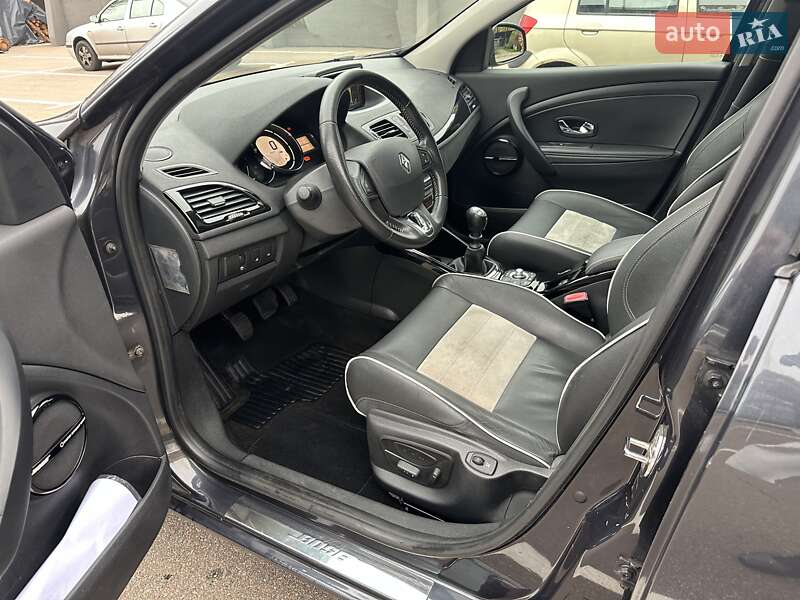 Универсал Renault Megane 2013 в Киеве фото 16 Универсал Renault Megane 2013 в Киеве
