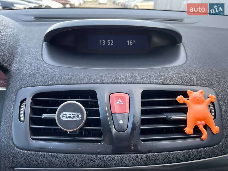 Хэтчбек Renault Megane 2009 в Киеве фото 20 Хэтчбек Renault Megane 2009 в Киеве