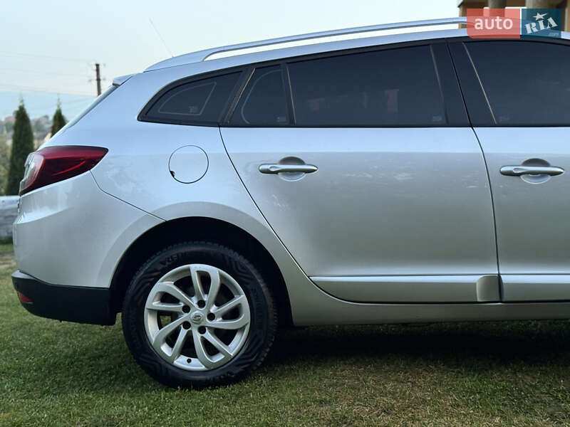 Универсал Renault Megane 2013 в Львове фото 66 Универсал Renault Megane 2013 в Львове