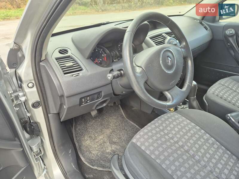 Універсал Renault Megane 2006 в Кам'янець-Подільському фото 16 Універсал Renault Megane 2006 в Кам'янець-Подільському