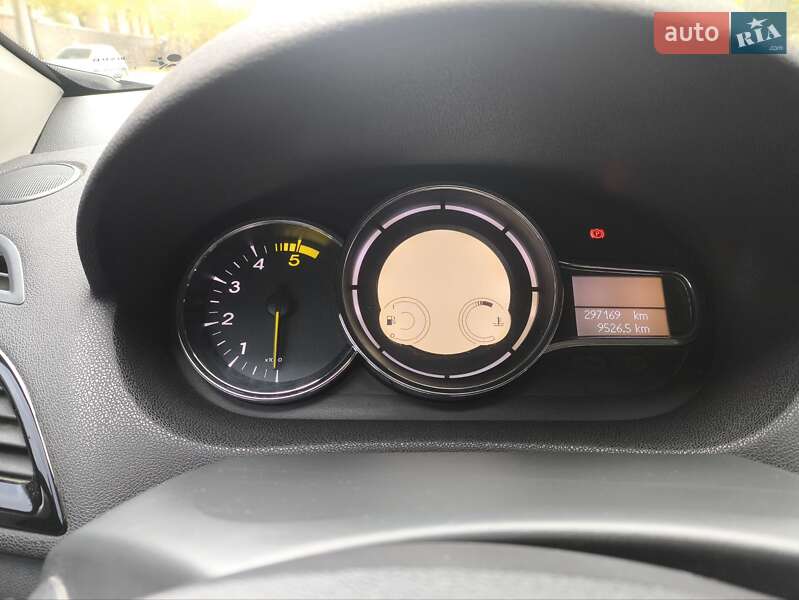 Універсал Renault Megane 2012 в Кременчуці фото 5 Універсал Renault Megane 2012 в Кременчуці