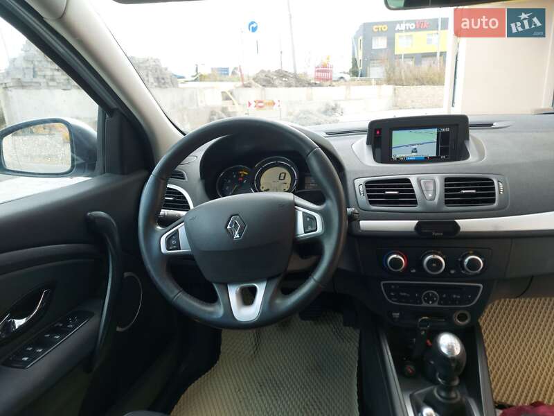 Универсал Renault Megane 2011 в Тернополе фото 14 Универсал Renault Megane 2011 в Тернополе