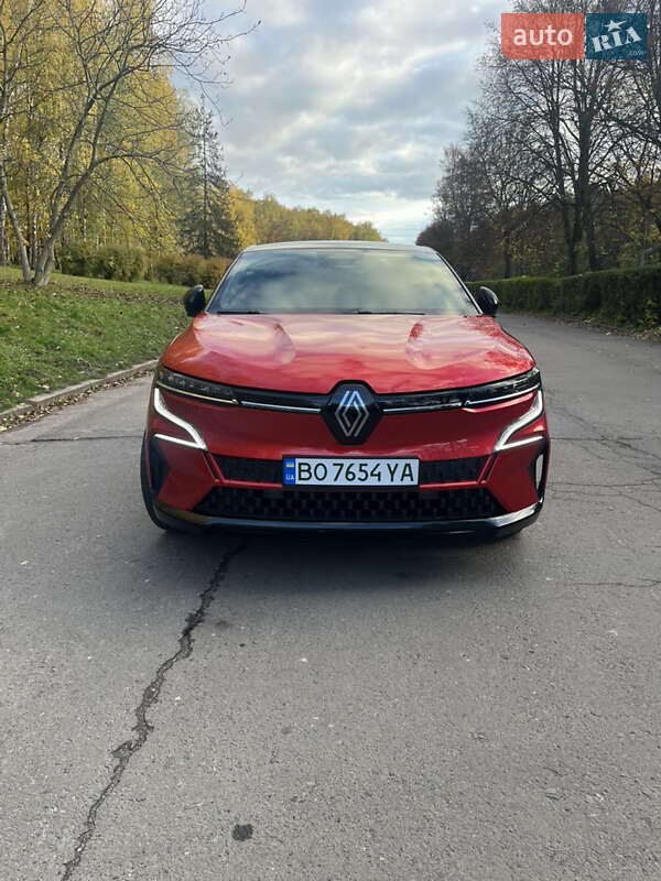 Седан Renault Megane 2023 в Тернополе фото 3 Седан Renault Megane 2023 в Тернополе