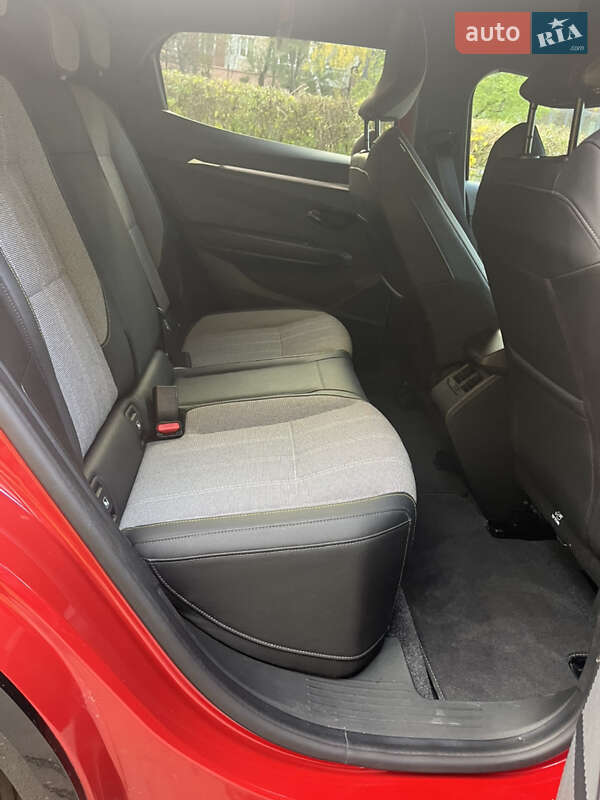 Седан Renault Megane 2023 в Тернополе фото 10 Седан Renault Megane 2023 в Тернополе