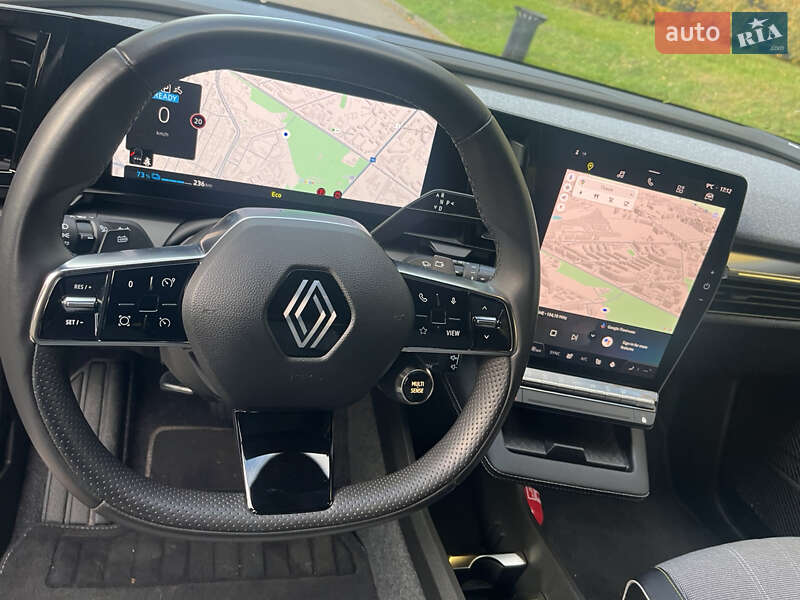 Седан Renault Megane 2023 в Тернополе фото 16 Седан Renault Megane 2023 в Тернополе