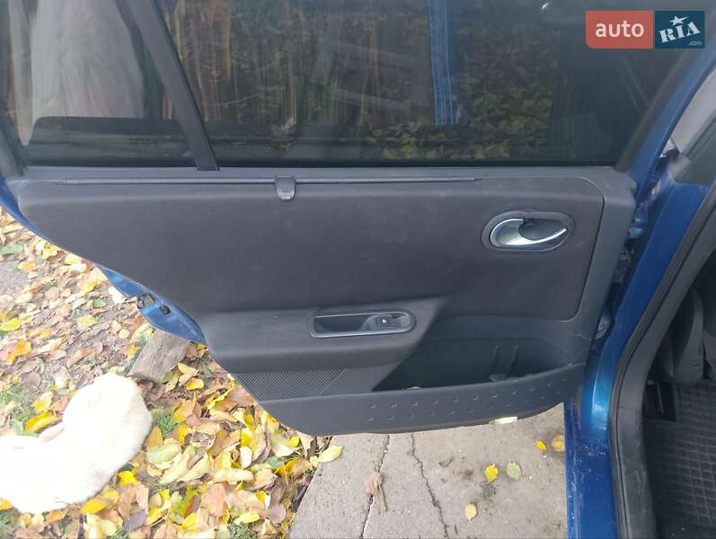 Универсал Renault Megane 2005 в Дубно фото 8 Универсал Renault Megane 2005 в Дубно