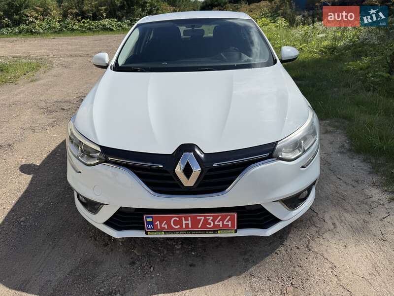 Хэтчбек Renault Megane 2017 в Калуше фото 10 Хэтчбек Renault Megane 2017 в Калуше