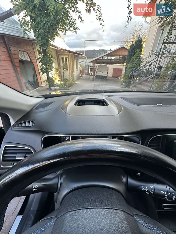 Универсал Renault Megane 2016 в Калуше фото 23 Универсал Renault Megane 2016 в Калуше
