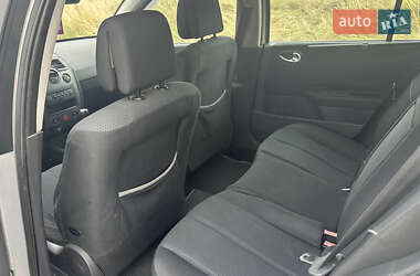 Універсал Renault Megane 2004 в  фото 11 Універсал Renault Megane 2004 в