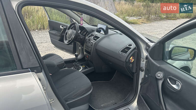 Універсал Renault Megane 2004 в Києві фото 22 Універсал Renault Megane 2004 в Києві