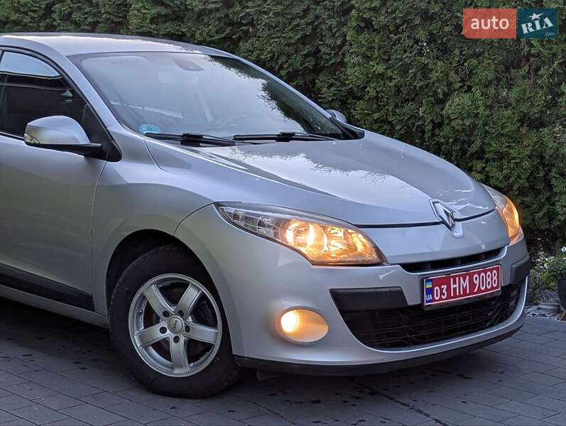 Универсал Renault Megane 2009 в Дубно фото 19 Универсал Renault Megane 2009 в Дубно