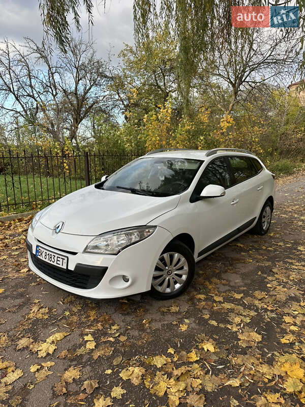 Універсал Renault Megane 2010 в Радивиліві фото 2 Універсал Renault Megane 2010 в Радивиліві