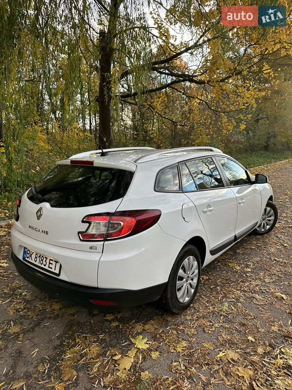 Універсал Renault Megane 2010 в Радивиліві фото 29 Універсал Renault Megane 2010 в Радивиліві