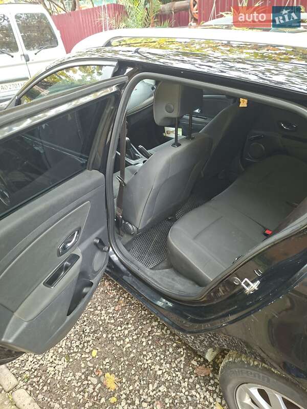 Универсал Renault Megane 2013 в Ужгороде фото 4 Универсал Renault Megane 2013 в Ужгороде