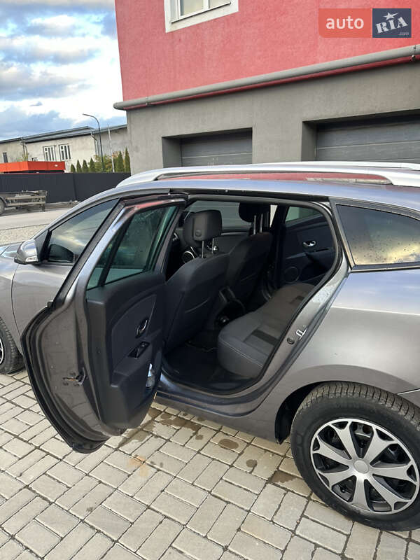 Универсал Renault Megane 2011 в Ивано-Франковске