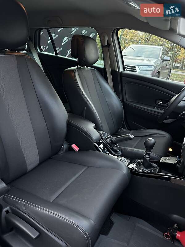 Универсал Renault Megane 2012 в Сумах фото 17 Универсал Renault Megane 2012 в Сумах