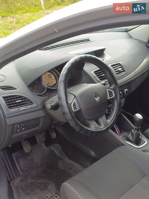 Универсал Renault Megane 2012 в Олевске фото 6 Универсал Renault Megane 2012 в Олевске